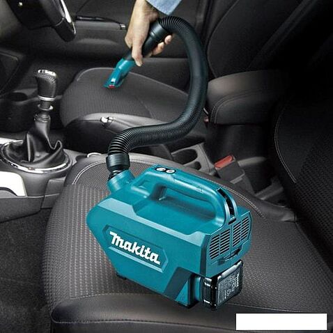 Пылесос Makita CL121DWA