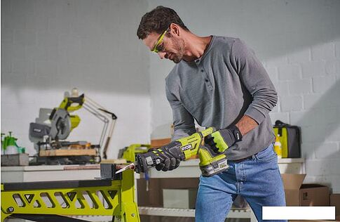 Сабельная пила Ryobi R18RS7-0 (без АКБ)