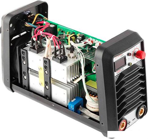 Сварочный инвертор Зубр ЗАС-Т3-220