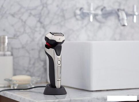 Электробритва Panasonic ES-LT4N