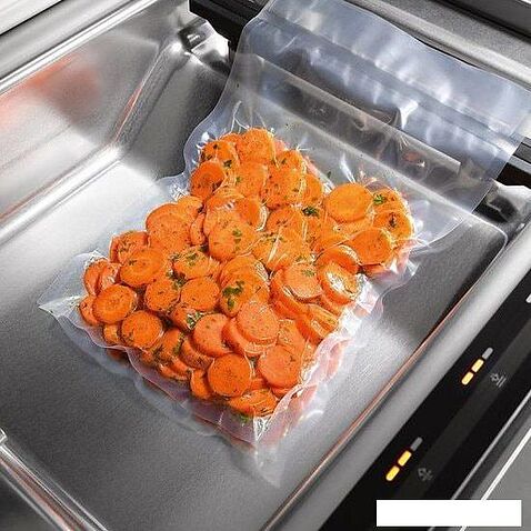 Вакуумный упаковщик Miele EVS 7010 OBSW