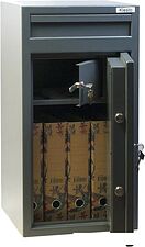 Офисный сейф Klesto DS67T