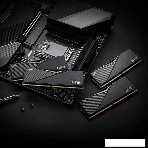 Оперативная память ADATA XPG Lancer 16ГБ DDR5 5200 МГц AX5U5200C3816G-CLABK