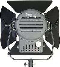Лампа GreenBean Fresnel 200 LED X3 DMX