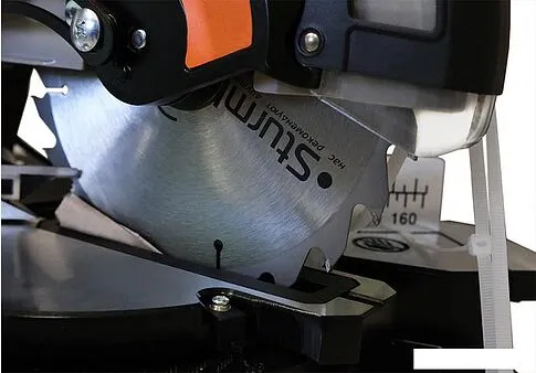 Торцовочная пила Sturm MS55212