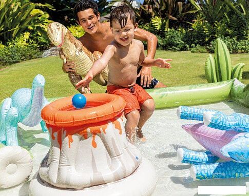 Игровой центр  Intex Приключения Юрского периода 56132 (200х200 см)