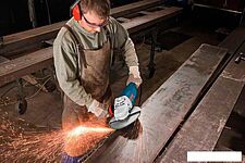 Угловая шлифмашина Bosch GWS 24-230 JH Professional (0601884203) Угловая шлифмашина Bosch GWS 24-230 JH Professional (0601884203)