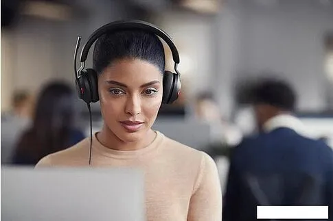 Офисная гарнитура Jabra Evolve2 40 UC Stereo USB-A
