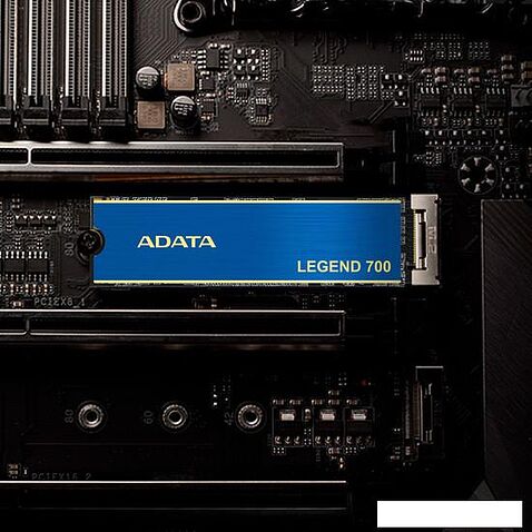 SSD ADATA Legend 700 2TB ALEG-700-2TCS