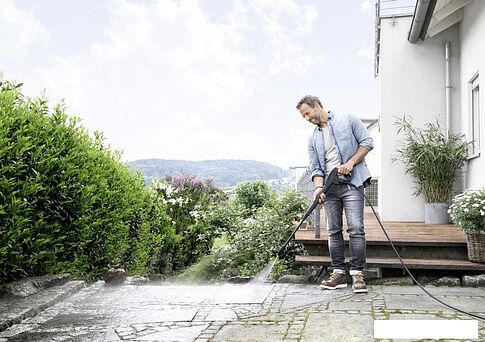 Мойка высокого давления Karcher K 4 Compact 1.637-500.0