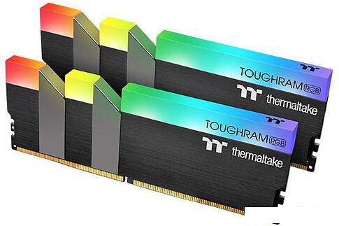 Оперативная память Thermaltake ToughRam RGB 2x16GB DDR4 PC4-28800 R009D416GX2-3600C18A