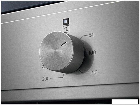 Электрический духовой шкаф Electrolux EOF3F00X