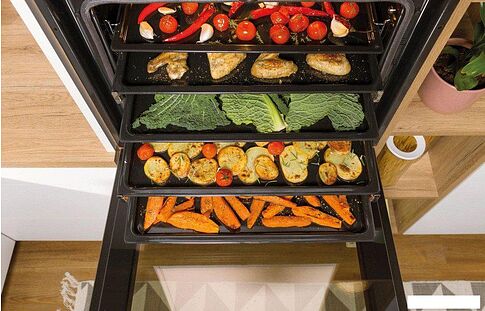 Электрический духовой шкаф Gorenje BOS6737E03WG