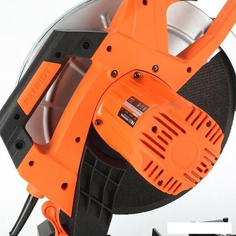 Дисковая пила Patriot FM 380