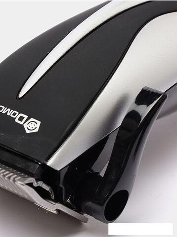 Машинка для стрижки волос Domotec MS-4620