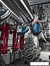 Ударный винтоверт Bosch GDR 180-LI Professional 06019G5120 (с 2-мя АКБ) Ударный винтоверт Bosch GDR 180-LI Professional 06019G5120 (с 2-мя АКБ)