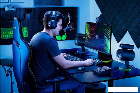 Контроллер для стриминга Razer Stream Controller