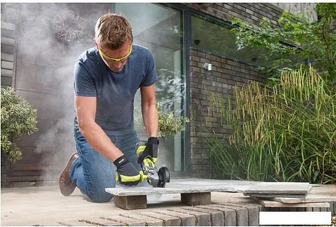 Угловая шлифмашина Ryobi R18AG7-0