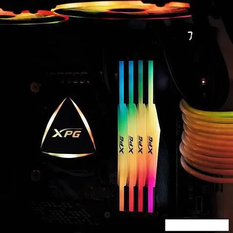 Оперативная память ADATA XPG Lancer RGB 16ГБ DDR5 5200 МГц AX5U5200C3816G-CLARBK