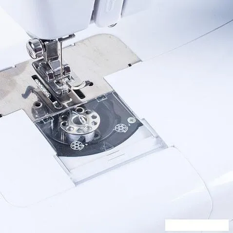 Швейная машина VLK Napoli 2600