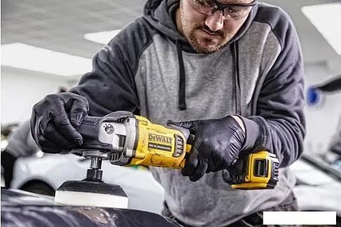 Полировальная машина DeWalt DCM849N (без АКБ)