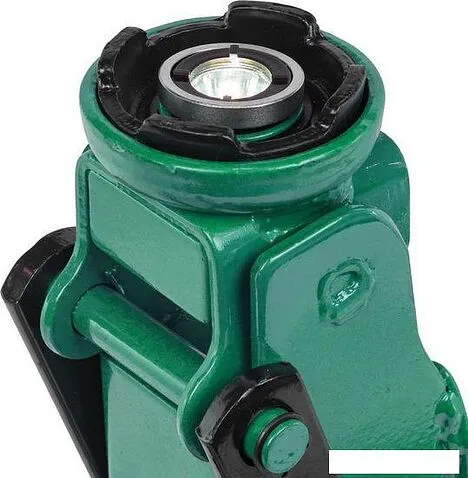 Подкатной домкрат RockForce RF-T825021 3т