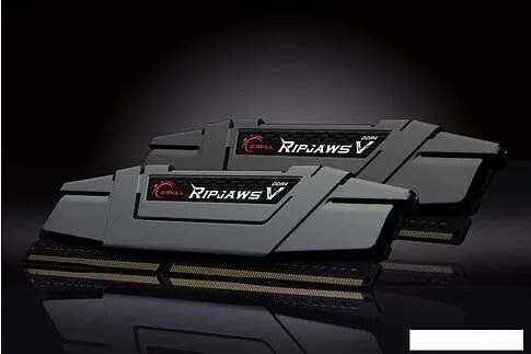 Оперативная память G.Skill Ripjaws V 2x32GB DDR4 PC4-32000 F4-4000C18D-64GVK