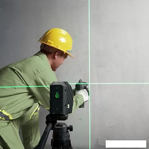 Лазерный нивелир ADA Instruments Armo 2D Green Professional Edition A00575