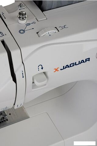 Электромеханическая швейная машина Jaguar FS 4400