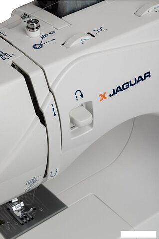 Электромеханическая швейная машина Jaguar FS 8400
