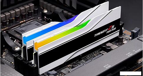 Оперативная память G.Skill Trident Z5 Neo RGB 2x32ГБ DDR5 6000 МГц F5-6000J3636F32GX2-TZ5NRW