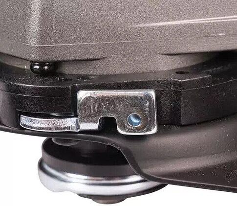 Угловая шлифмашина Milwaukee M18FLAG230XPDB-121C 4933499241 (с 1-им АКБ, кейс)