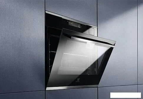 Электрический духовой шкаф Electrolux KOAAS31CX