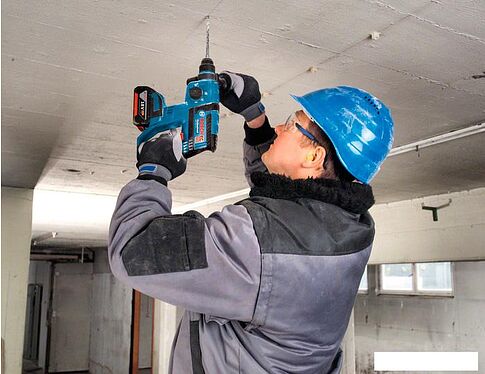 Перфоратор Bosch GBH 18 V-EC Professional [061190400B]