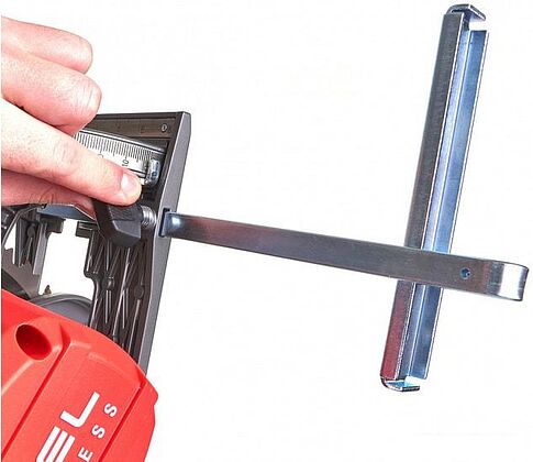 Дисковая (циркулярная) пила Milwaukee Fuel M18 FCSRH66-0 (без АКБ)