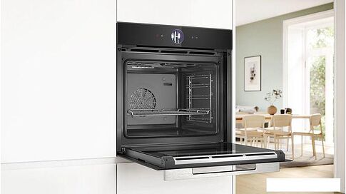 Электрический духовой шкаф Bosch Serie 8 HBG7363B1