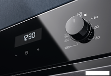 Электрический духовой шкаф Electrolux EOD5C71Z