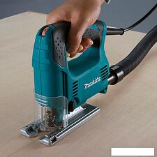 Электролобзик Makita 4329X1