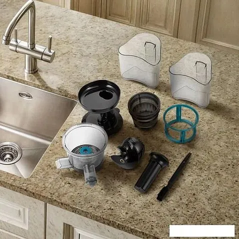 Соковыжималка Kitfort KT-1161