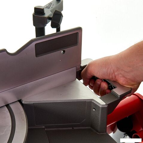 Дисковая (циркулярная) пила Milwaukee M18 FMS 254-0 Fuel 4933451729 (без АКБ)