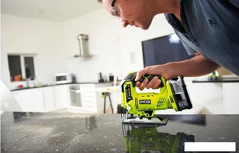 Электролобзик Ryobi R18JS-0