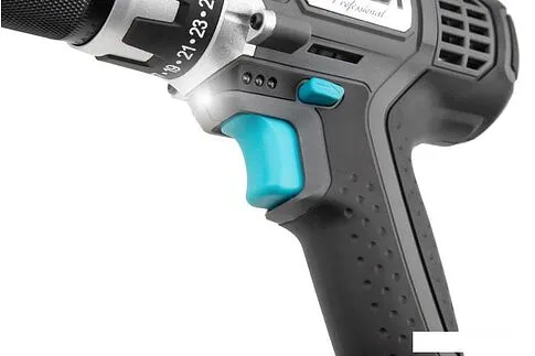 Дрель-шуруповерт Tesla TCD182DC (с 2-мя АКБ, кейс)