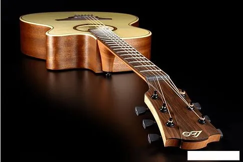 Электроакустическая гитара LAG Tramontane 70 T70ACE