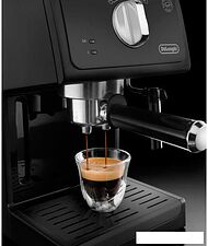 Рожковая кофеварка DeLonghi ECP 31.21
