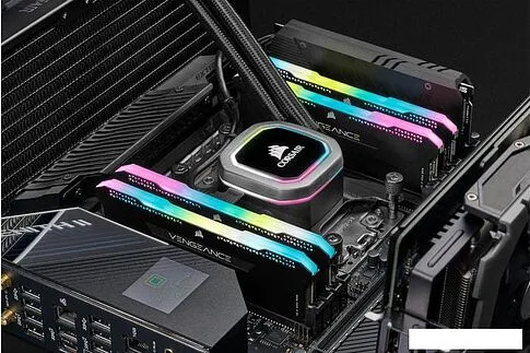 Оперативная память Corsair Vengeance RGB PRO SL 2x16GB DDR4 PC4-28800 CMH32GX4M2D3600C18