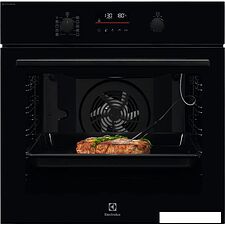 Электрический духовой шкаф Electrolux SteamBake 600 EOD6P77Z Электрический духовой шкаф Electrolux SteamBake 600 EOD6P77Z