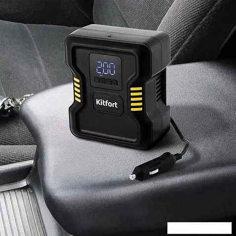 Автомобильный компрессор Kitfort KT-6035