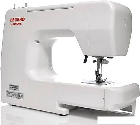 Электромеханическая швейная машина Janome Legend LE-30
