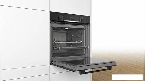 Электрический духовой шкаф Bosch HRA334EB1