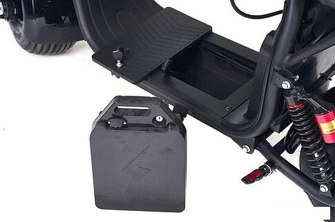 Электроскутер Yakama АР-Н009-2 (белый)